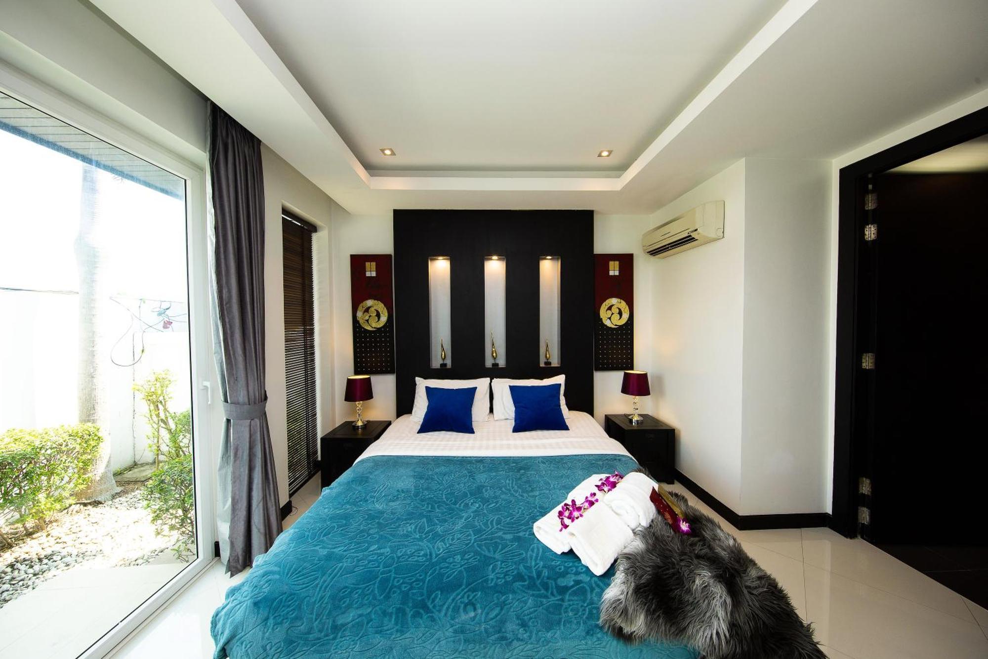 Colibri Pool Villa Pattaya Pantai Jomtien Bilik gambar