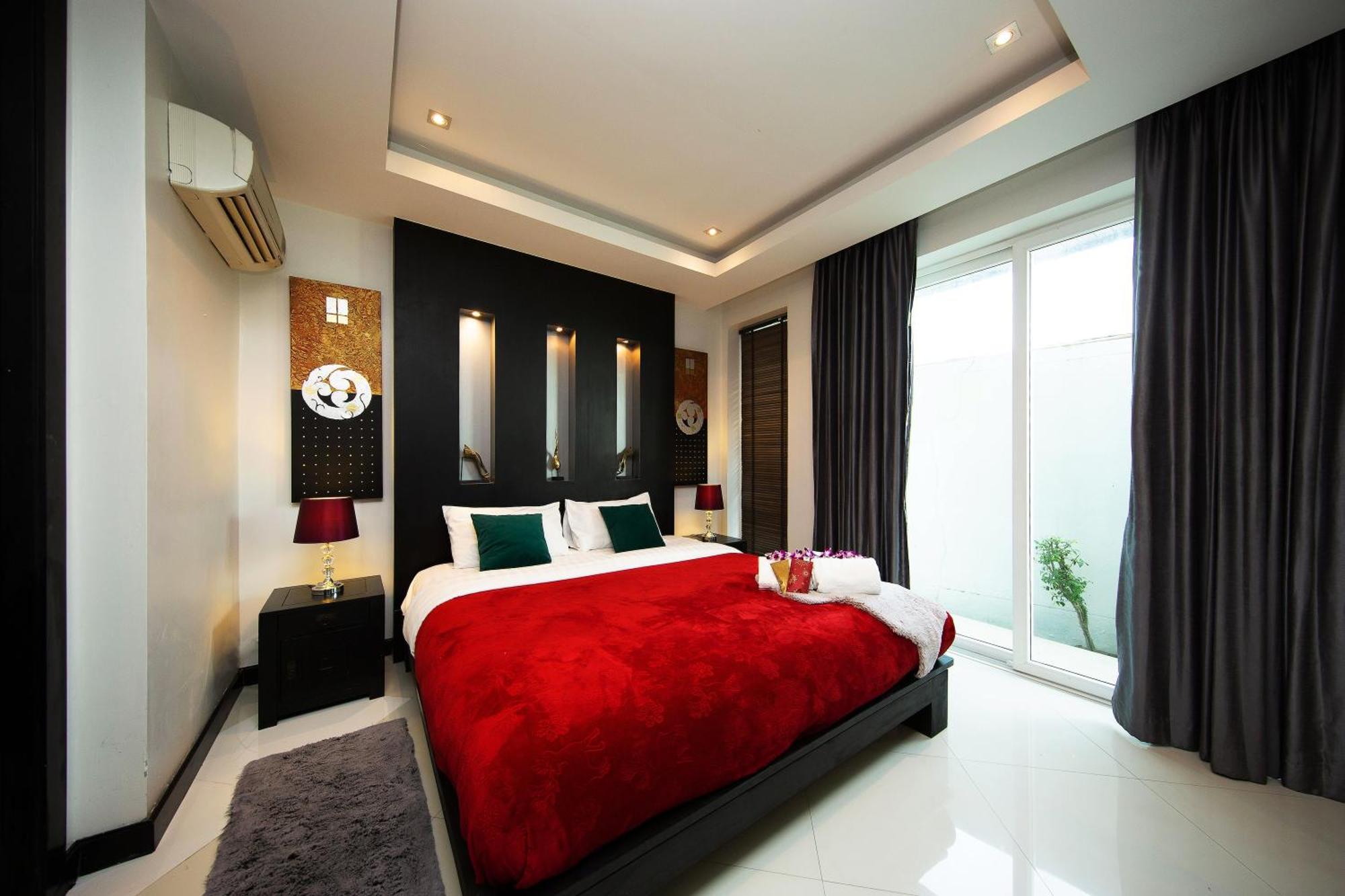 Colibri Pool Villa Pattaya Pantai Jomtien Bilik gambar
