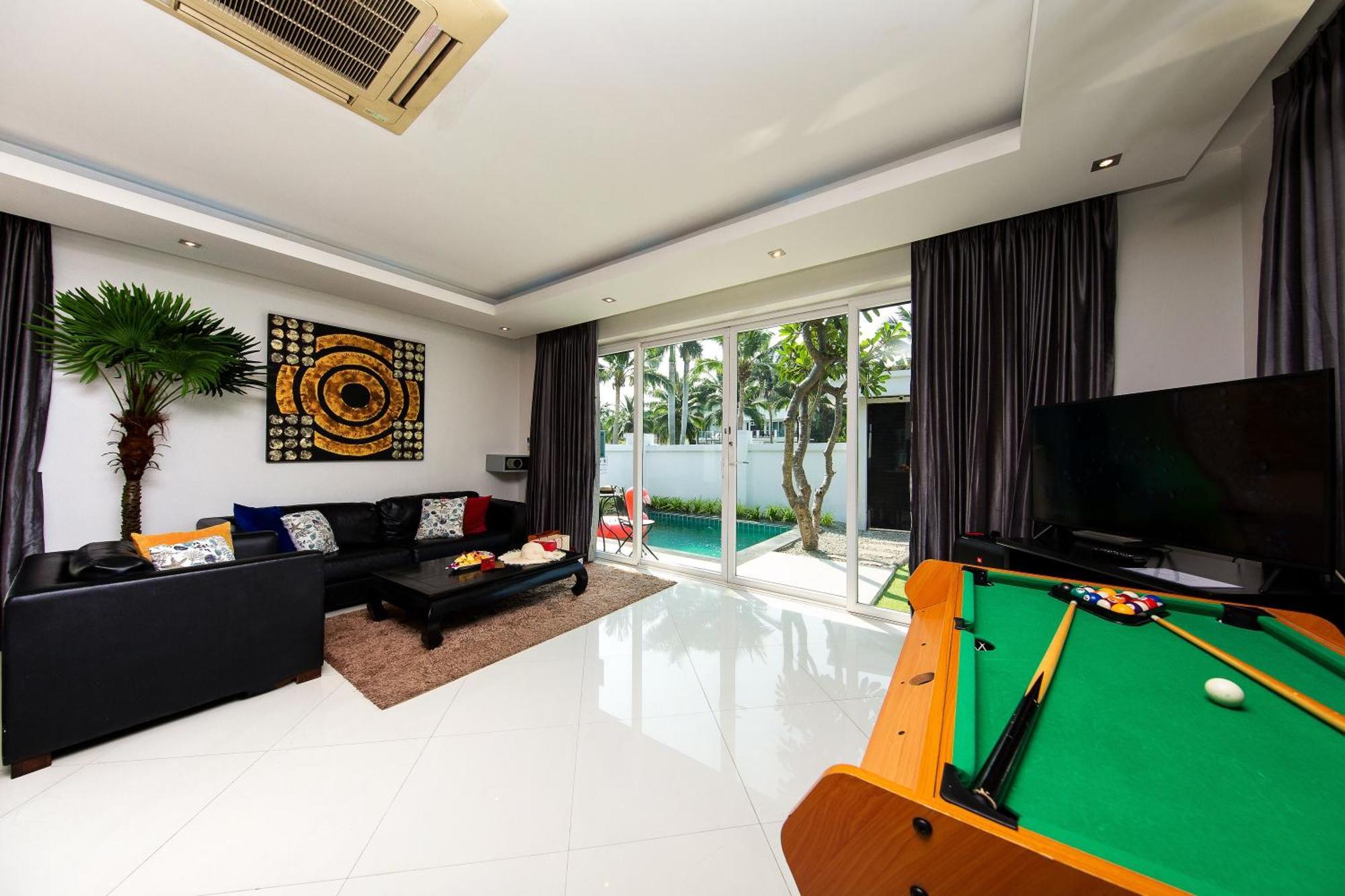 Colibri Pool Villa Pattaya Pantai Jomtien Bilik gambar