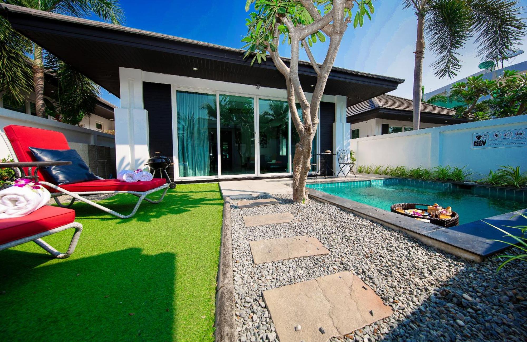 Colibri Pool Villa Pattaya Pantai Jomtien Bilik gambar