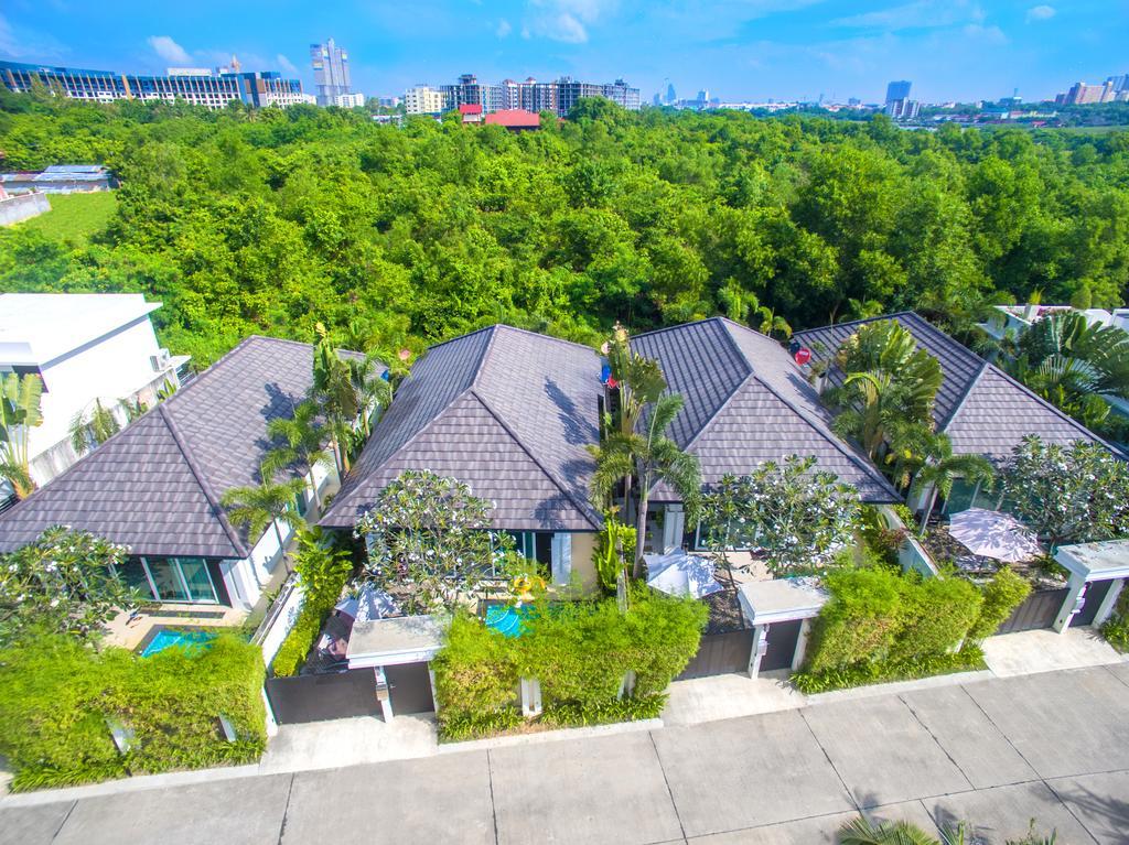 Colibri Pool Villa Pattaya Pantai Jomtien Luaran gambar