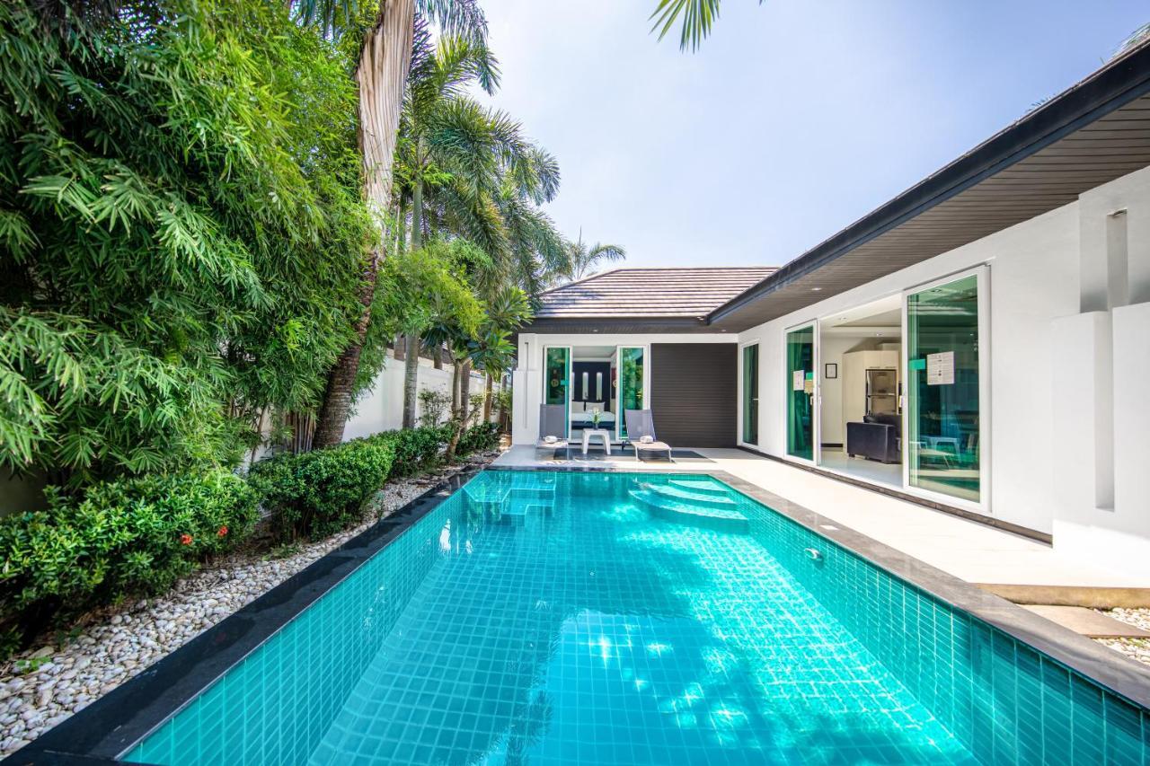 Colibri Pool Villa Pattaya Pantai Jomtien Luaran gambar